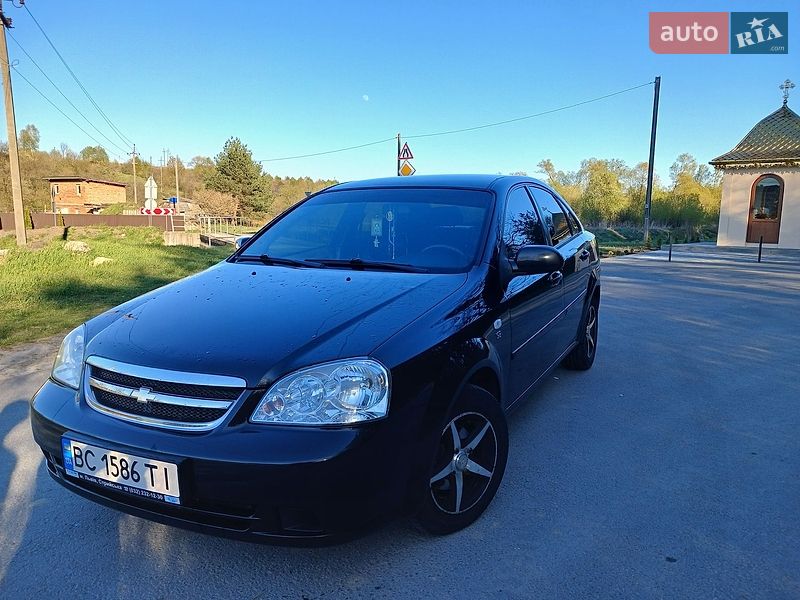 Chevrolet Lacetti 2012