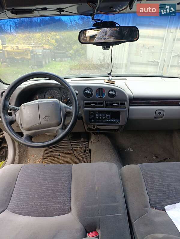 Седан Chevrolet Lumina 1996 в Одессе фото Седан Chevrolet Lumina 1996 в Одессе