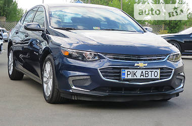 Седан Chevrolet Malibu 2016 в Киеве