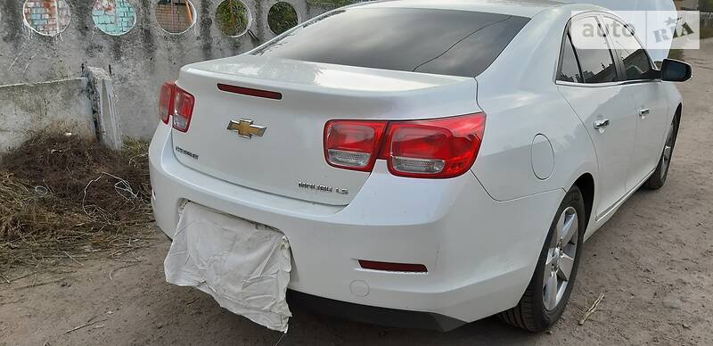 Седан Chevrolet Malibu 2013 в Нікополі
