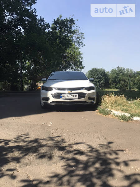 Седан Chevrolet Malibu 2016 в Кривому Розі