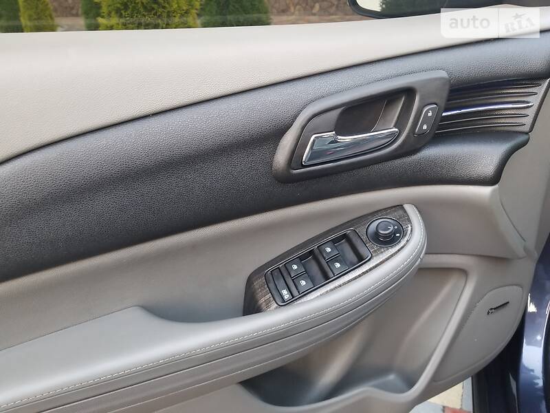 Седан Chevrolet Malibu 2014 в Луцьку