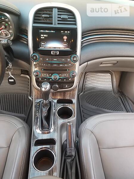 Седан Chevrolet Malibu 2014 в Луцьку
