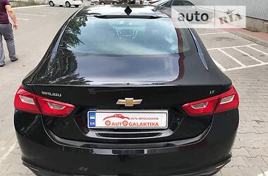 Седан Chevrolet Malibu 2018 в Одесі