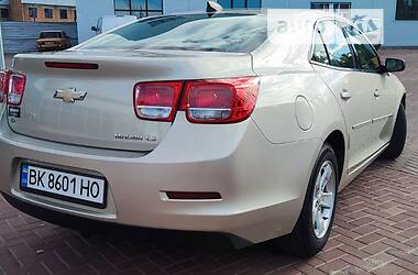 Седан Chevrolet Malibu 2014 в Рівному