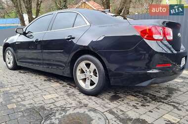 Седан Chevrolet Malibu 2014 в Ужгороді