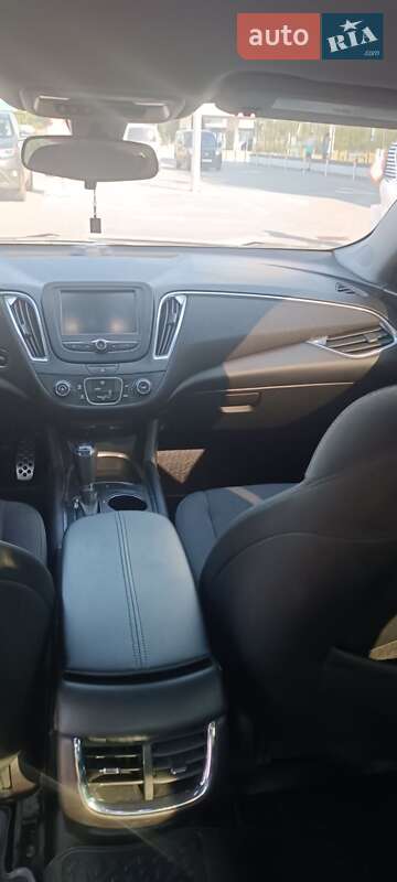 Седан Chevrolet Malibu 2016 в Києві