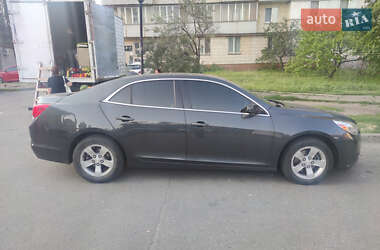 Седан Chevrolet Malibu 2014 в Кривом Роге