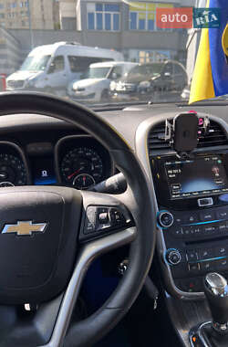 Седан Chevrolet Malibu 2014 в Киеве