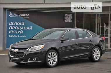 Седан Chevrolet Malibu 2015 в Харькове