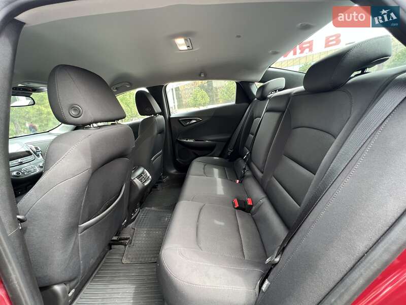 Седан Chevrolet Malibu 2016 в Одесі