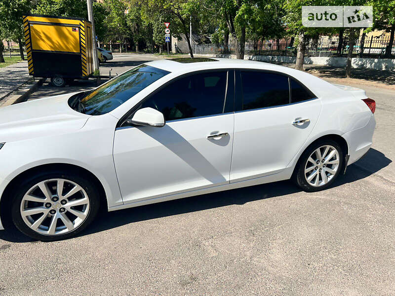 Седан Chevrolet Malibu 2013 в Києві