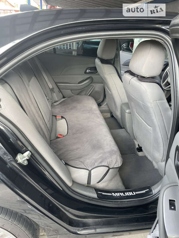 Седан Chevrolet Malibu 2014 в Тернополі