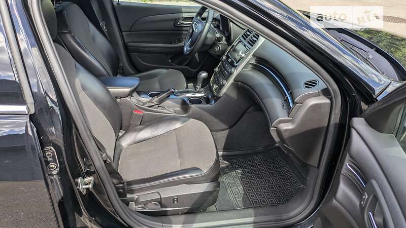 Седан Chevrolet Malibu 2016 в Києві