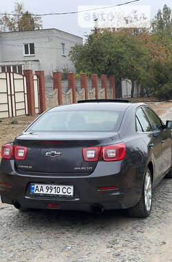 Седан Chevrolet Malibu 2013 в Харькове