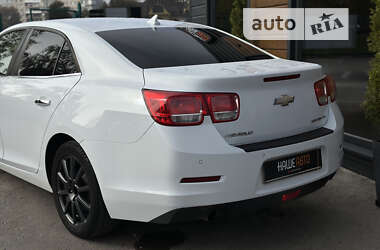 Седан Chevrolet Malibu 2012 в Червонограде