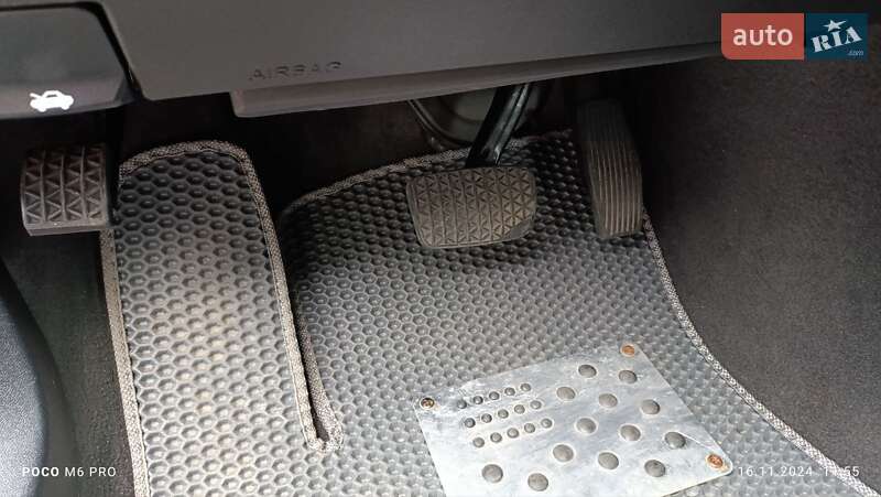 Седан Chevrolet Malibu 2018 в Черкасах