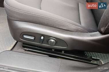 Седан Chevrolet Malibu 2018 в Черкасах