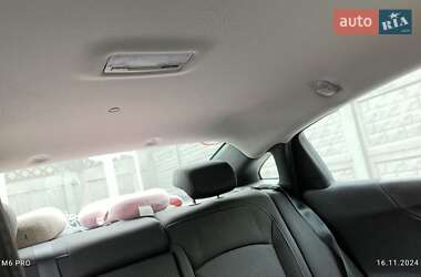 Седан Chevrolet Malibu 2018 в Черкасах