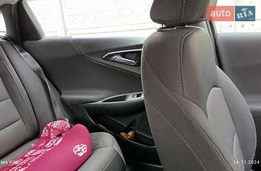 Седан Chevrolet Malibu 2018 в Черкасах