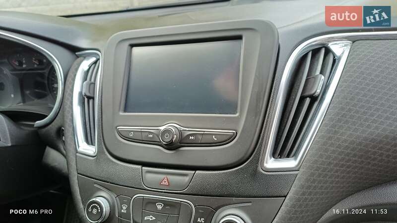 Седан Chevrolet Malibu 2018 в Черкасах