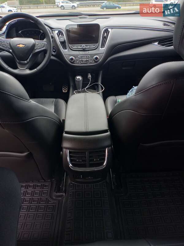 Седан Chevrolet Malibu 2016 в Києві фото 8 Седан Chevrolet Malibu 2016 в Києві