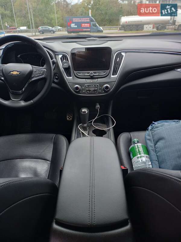 Седан Chevrolet Malibu 2016 в Києві фото 7 Седан Chevrolet Malibu 2016 в Києві