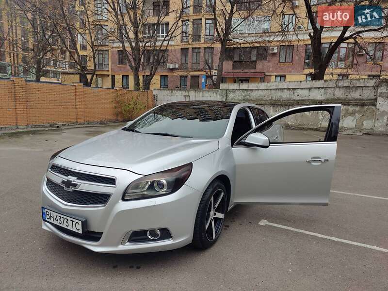 Седан Chevrolet Malibu 2012 в Одесі