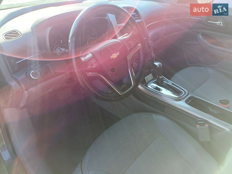 Седан Chevrolet Malibu 2012 в Запорожье