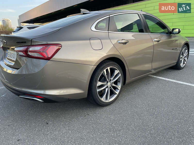 Седан Chevrolet Malibu 2020 в Києві