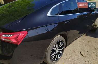 Седан Chevrolet Malibu 2022 в 