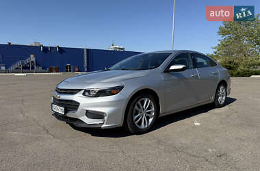 Седан Chevrolet Malibu 2018 в Николаеве