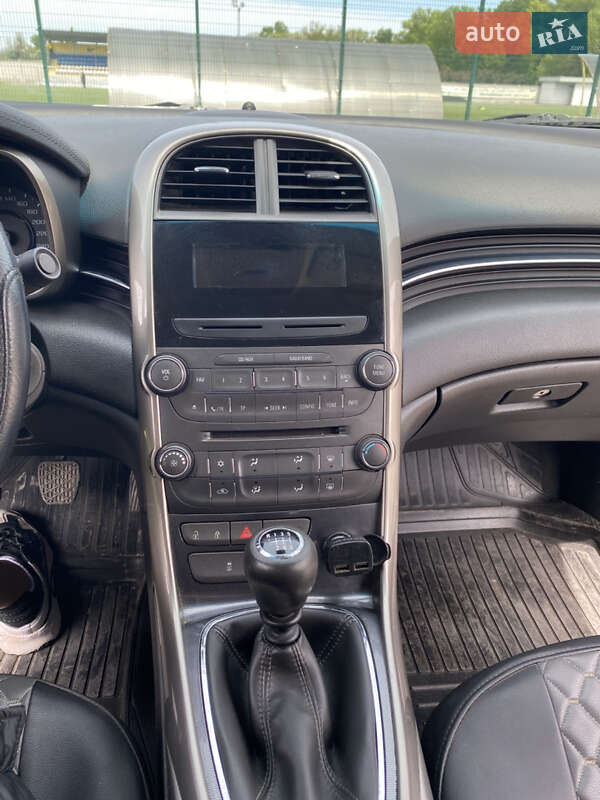 Седан Chevrolet Malibu 2012 в Олександрії