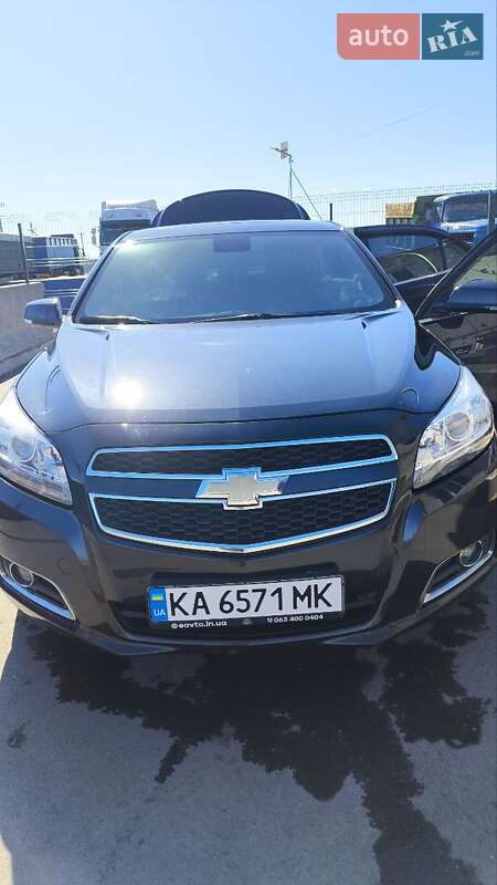 Седан Chevrolet Malibu 2015 в Жашківу