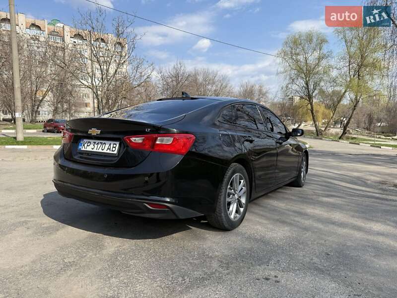 Седан Chevrolet Malibu 2018 в Запорожье