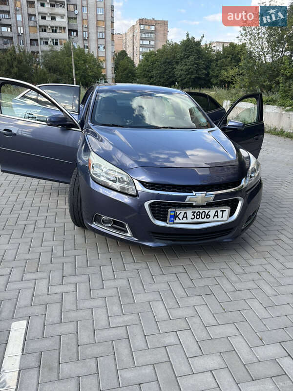 Седан Chevrolet Malibu 2014 в Запорожье