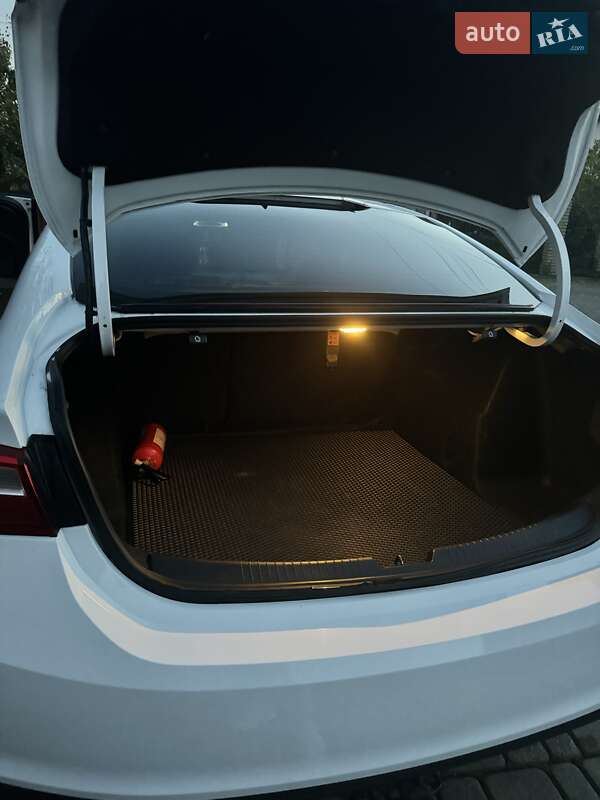 Седан Chevrolet Malibu 2018 в Черновцах фото 34 Седан Chevrolet Malibu 2018 в Черновцах