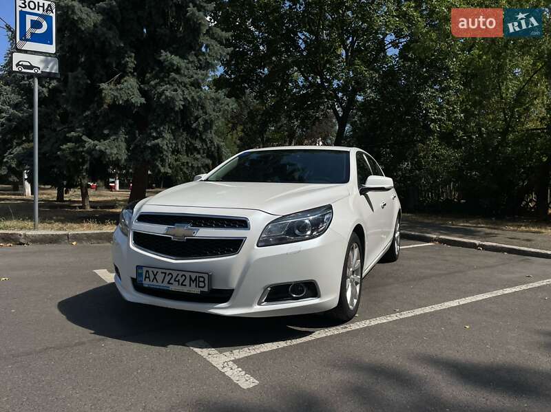 Седан Chevrolet Malibu 2013 в Николаеве