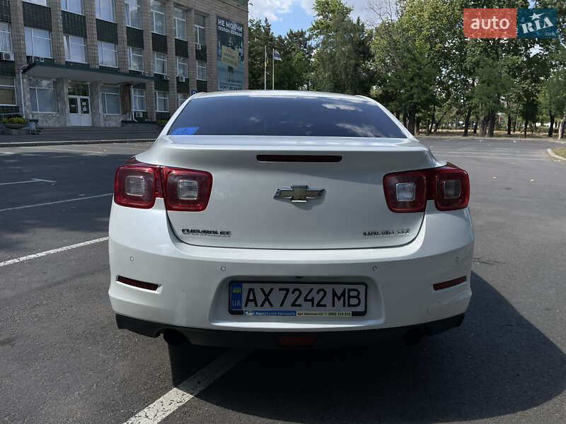 Седан Chevrolet Malibu 2013 в Николаеве