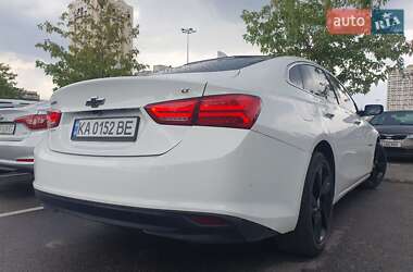 Седан Chevrolet Malibu 2016 в Києві