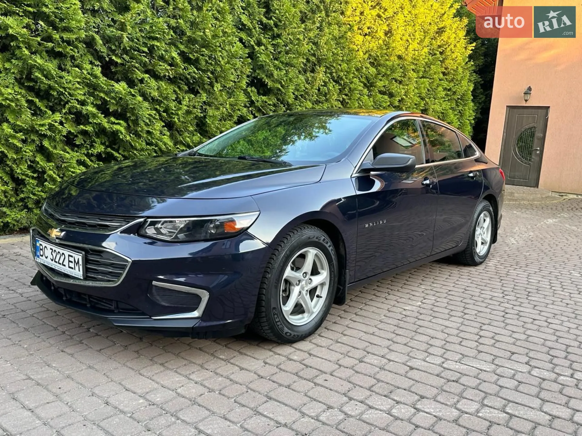 2017 Chevrolet Malibu - фото 1