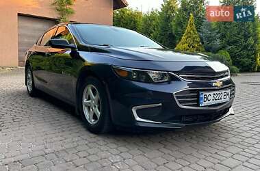 Седан Chevrolet Malibu 2017 в Львове