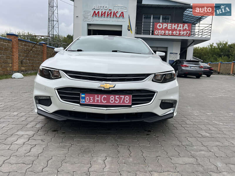 Седан Chevrolet Malibu 2017 в Луцке