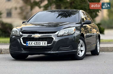 Седан Chevrolet Malibu 2015 в Харькове