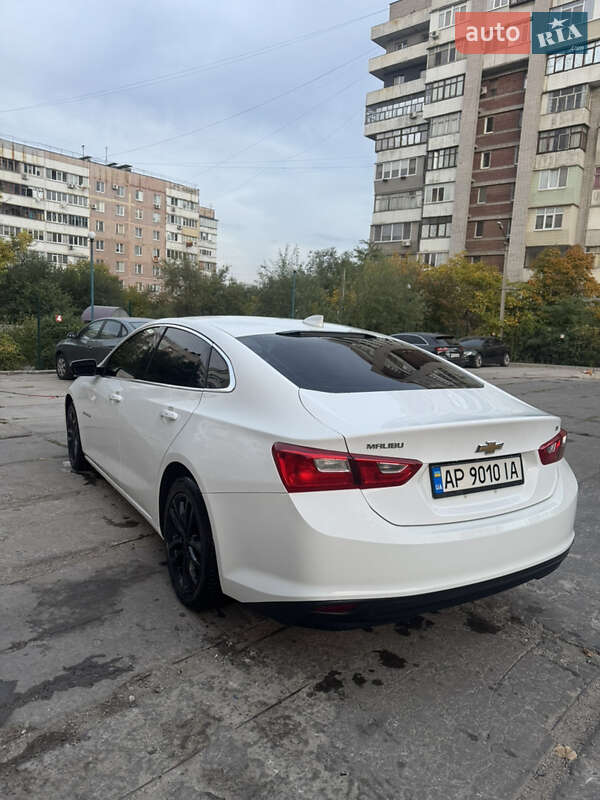 Седан Chevrolet Malibu 2016 в Запорожье