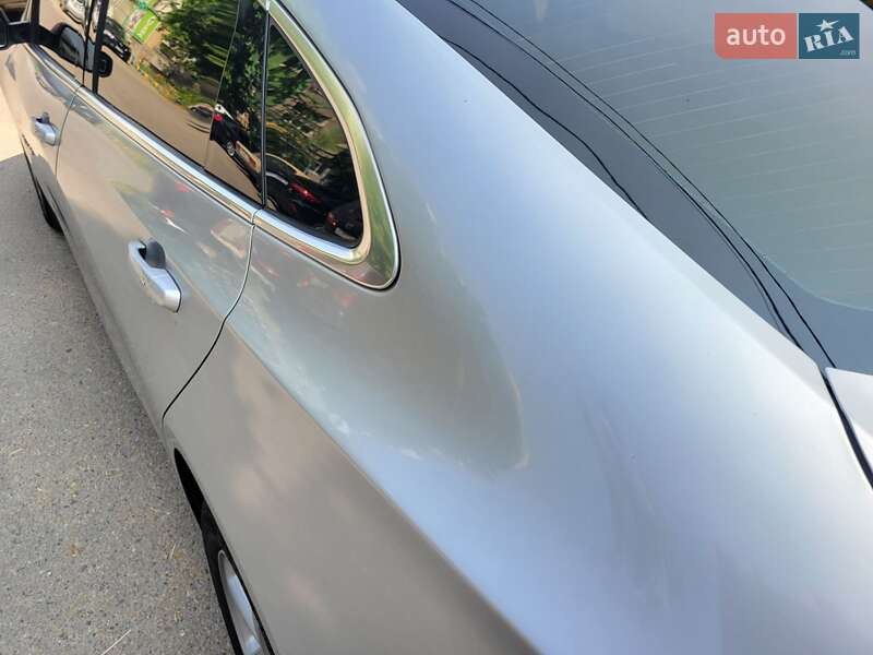 Седан Chevrolet Malibu 2018 в Запорожье