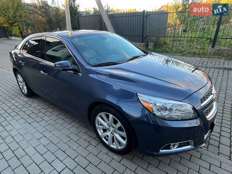 Седан Chevrolet Malibu 2013 в Львові