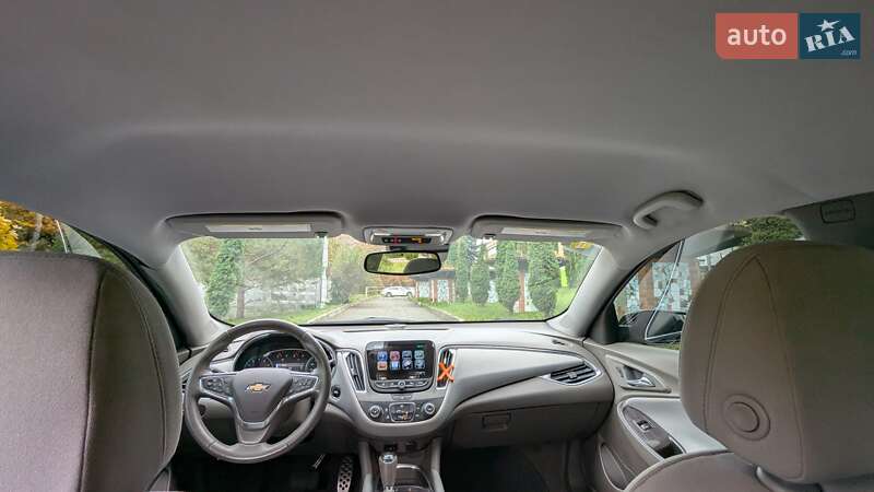 Седан Chevrolet Malibu 2016 в Хмельницком