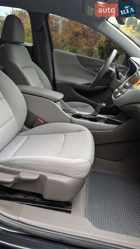 Седан Chevrolet Malibu 2016 в Хмельницком
