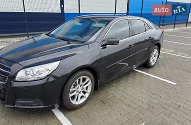 Седан Chevrolet Malibu 2014 в Львове